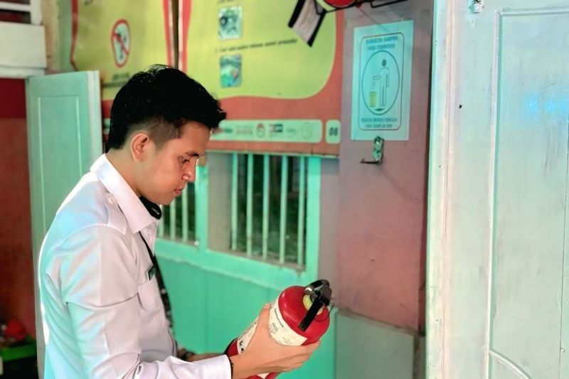 Lapas Martapura Tingkatkan Keamanan: Ganti Kunci, Periksa APAR, Jamin Keamanan Warga Binaan