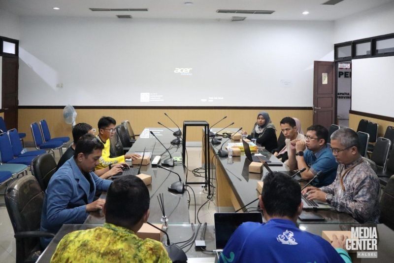 Bappeda Kalsel Rapat Bahas SK Gubernur Satu Data: Percepat Penyelesaian Daftar Data Prioritas