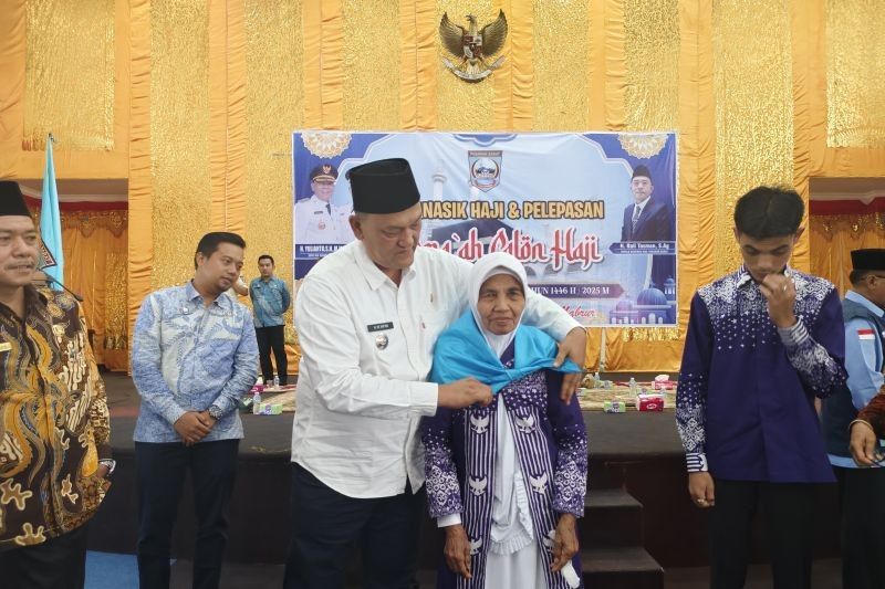 276 Calon Haji Pasaman Barat Siap Menuju Tanah Suci
