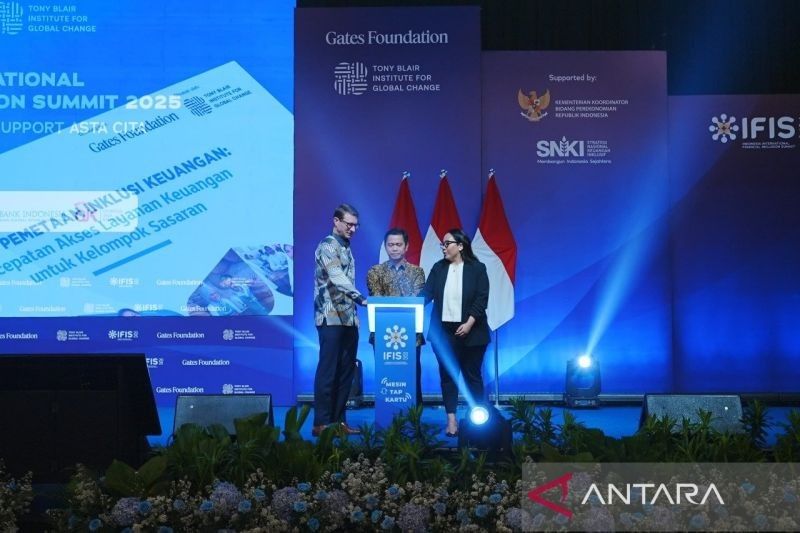 Dorong Akses Keuangan yang Merata: IFIS 2025 Buka Jalan Menuju Indonesia Emas 2045