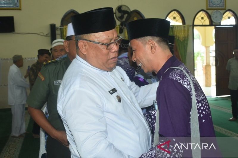 22 Calon Haji Belitung Timur Berangkat ke Tanah Suci