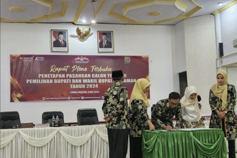 KPU Pasaman Tetapkan Welly Suhery-Parulian Dalimunte sebagai Bupati dan Wakil Bupati Terpilih