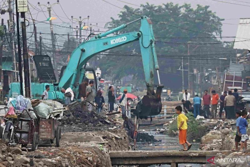 Pemkab Bekasi Normalisasi 65 Sungai Usai Tertibkan Bangunan Liar