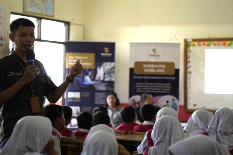 Nawakara Gemilang: Edukasi Keamanan dan Lingkungan untuk Ratusan Siswa di Enam Kota
