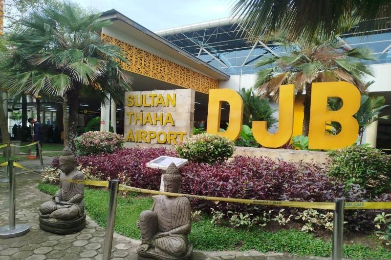 Keberangkatan JCH Jambi: Lancar Tanpa Ganggu Penerbangan Reguler