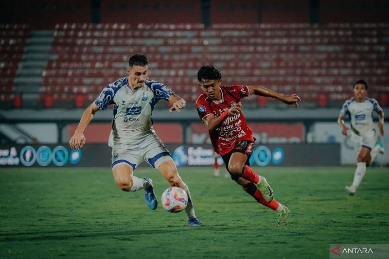 Bali United Waspada, Persija Tanpa Pelatih Kepala di Pekan 32 Liga 1