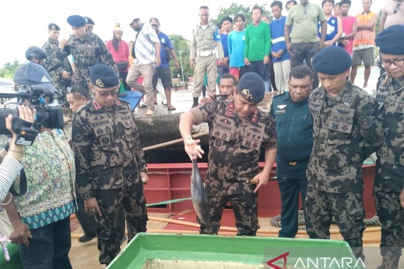 Pemkab Biak Numfor Dukung KKP Tertibkan Kapal Ikan Asing Ilegal di Perairan Papua