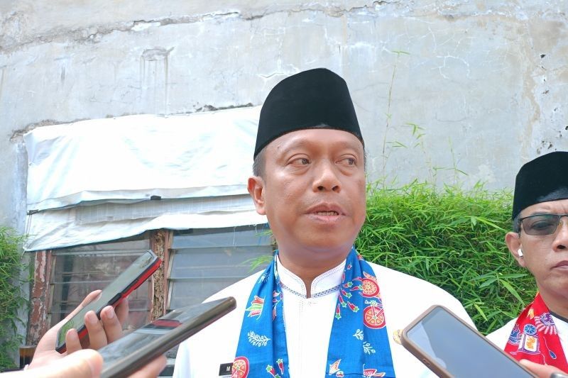 Lomba Deteksi TBC di Jaktim: Kelurahan Terbaik Raih Piala dari Menkes