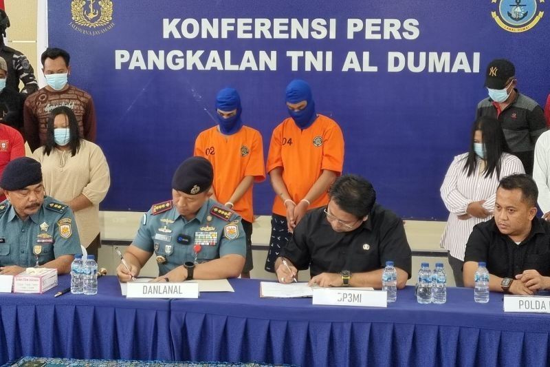 19 PMI Ilegal Gagal Berangkat ke Malaysia, Ditangkap di Perairan Riau