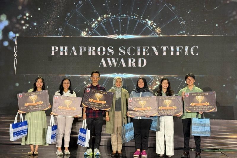 Mahasiswa FKG UI Borong Juara di Bandung Perio Academy 2.0