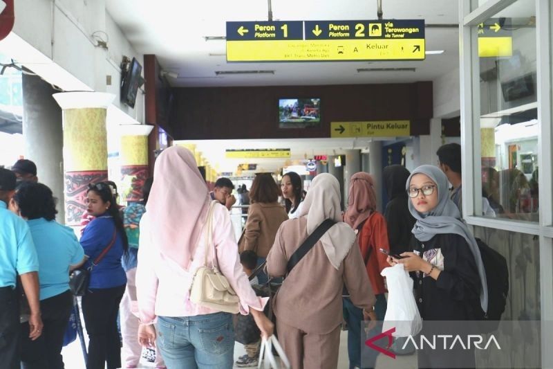 KAI Sumut Catat 30.430 Tiket Terjual Jelang Libur Panjang Waisak