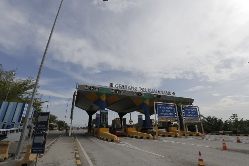 Jelang Waisak, Tol Medan-Kualanamu Dilintasi 15.081 Kendaraan
