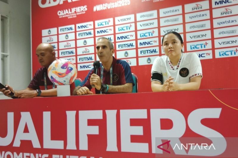 Luis Estrela Bidik Kemenangan Atas Bahrain di Piala Asia Futsal Putri