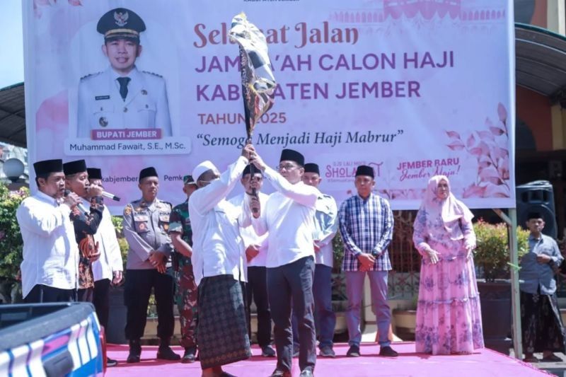 2.261 Calon Haji Jember Berangkat ke Tanah Suci, Doa untuk Kelancaran Ibadah