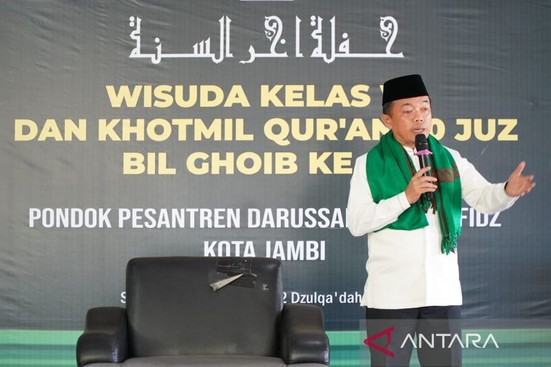 Gubernur Jambi Apresiasi Peran Pesantren dalam Membentuk Karakter Bangsa