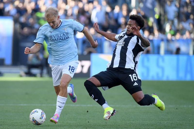 Gol Vecino Selamatkan Lazio dari Kekalahan atas Juventus