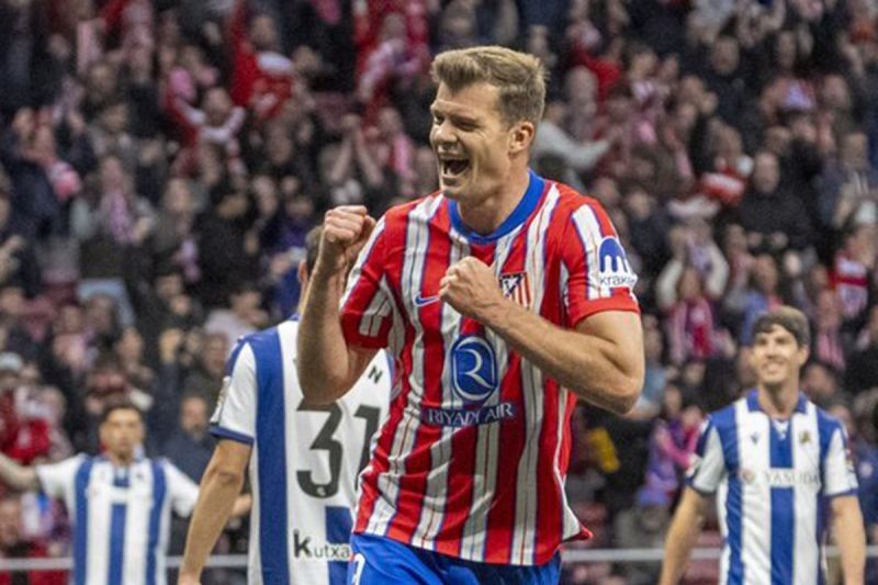 Sorloth Cetak 4 Gol, Atletico Madrid Hancurkan Real Sociedad 4-0!