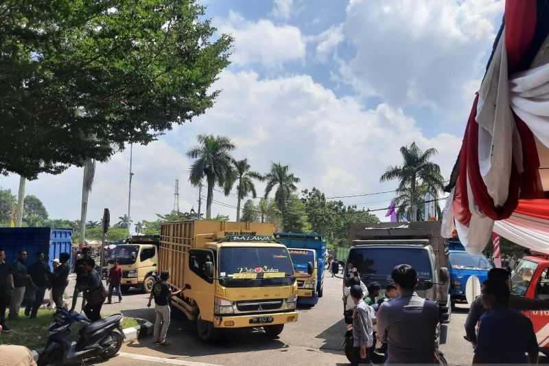 Pemprov Jambi Hentikan Sementara Angkutan Batu Bara Demi Kelancaran Angkutan Haji