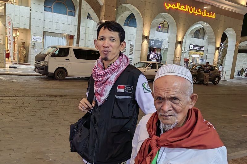 PPIH Bantu Tiga Calon Haji Solo yang Tersesat di Arab Saudi