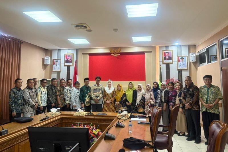 20 Beasiswa Poli Batam untuk Putra-Putri Natuna, Raih Kesempatan Emas!