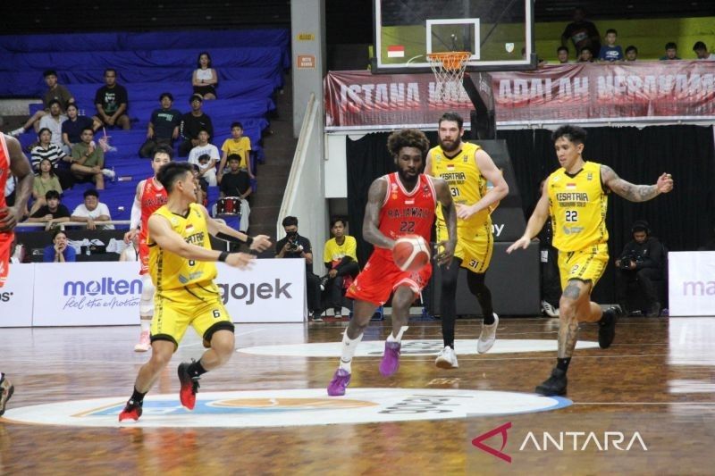 Dramatis! Rajawali Medan Taklukkan Kesatria Bengawan Solo 63-62