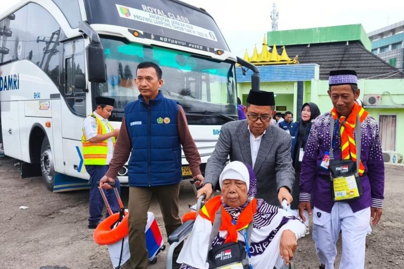 75.887 Calon Haji Berangkat ke Tanah Suci, Kemenag Pastikan Pelayanan Optimal