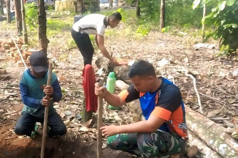Satgas TMMD Bangun MCK di OKU Selatan, Wujud Peduli TNI terhadap Kesehatan Masyarakat