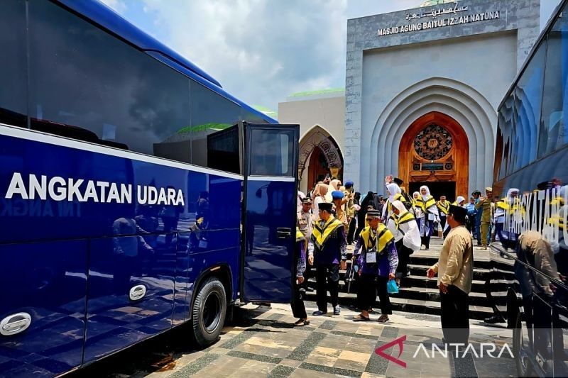 Jejak Mimpi di Tanah Suci: Kisah Haru Calon Haji Natuna