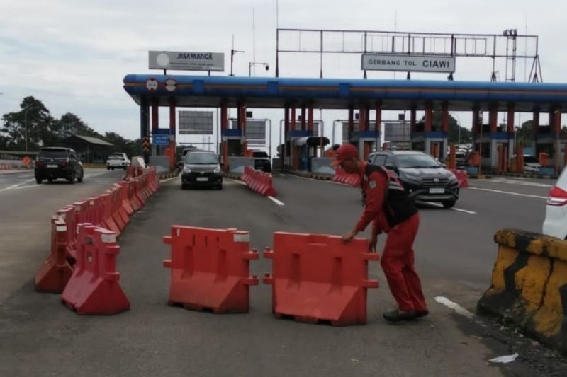 Contraflow Tol Jagorawi Dihentikan, Arus Lalu Lintas Puncak Kembali Normal