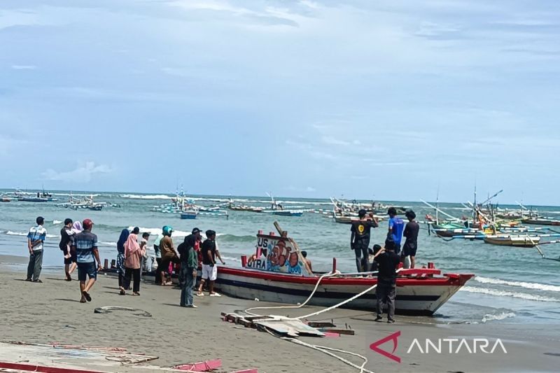 Waspada! Angin Kencang di Perairan Bengkulu Sebabkan Kapal Tenggelam, 7 Orang Meninggal