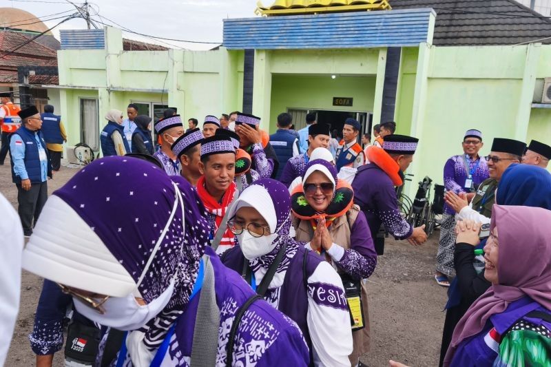 3.536 Calon Haji Lampung Berangkat ke Tanah Suci, Gelombang Pertama Tahun 2025 Sukses!