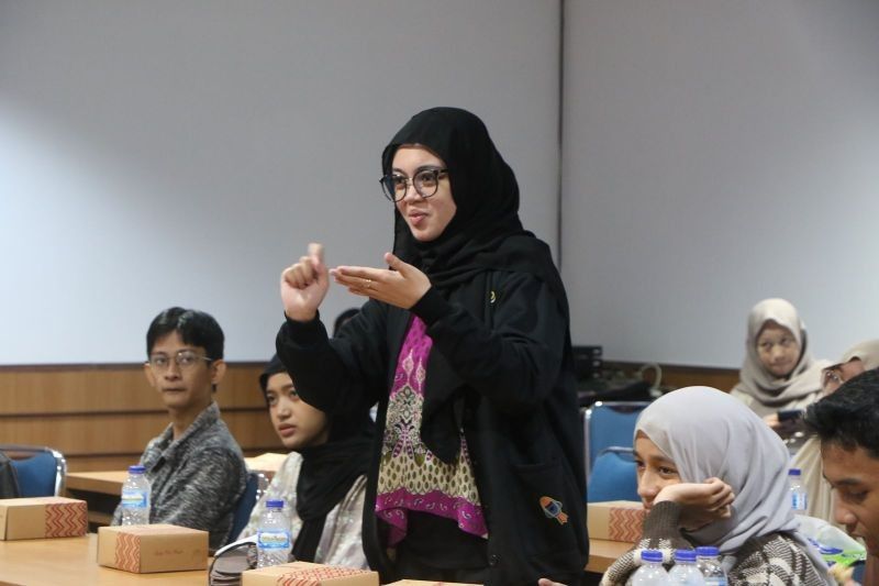 Unhas Dorong Jiwa Wirausaha Mahasiswa Difabel Lewat Career Talk