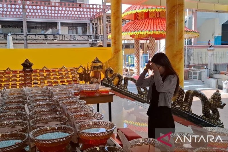 Meriahnya Perayaan Waisak 2025 di Jambi: Umat Buddha Kota Jambi Sukseskan Upacara dengan Beragam Ornamen