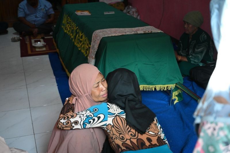 Jenazah PMI Rizal Sampurna Tiba di Banyuwangi, Meninggal di Kamboja Diduga Korban TPPO