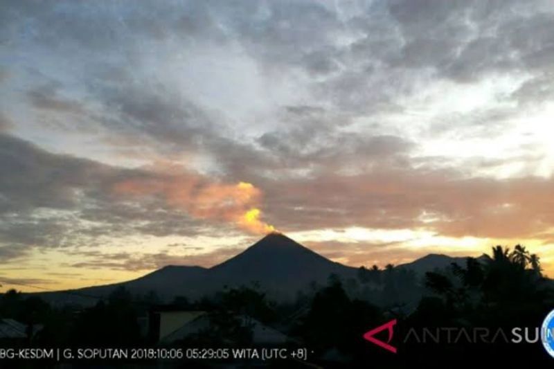 Waspada! Radius Bahaya Gunung Soputan Diperluas, Masyarakat Diminta Jauhi Kawasan Ini