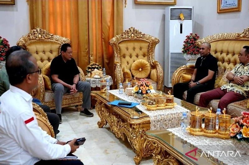 Gubernur Gorontalo Panggil Bulog: Keluhan Petani Tolak Panen Jadi Sorotan