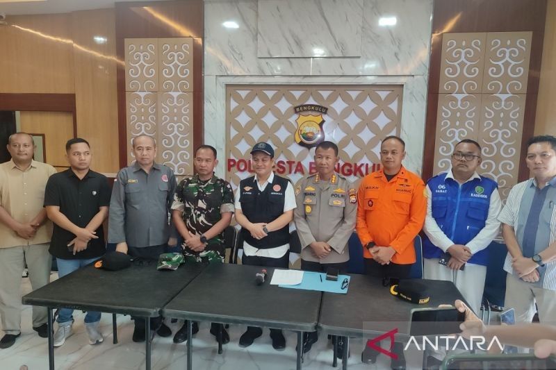 Tragedi Karam Kapal Wisata di Bengkulu: 107 Penumpang, 8 Meninggal