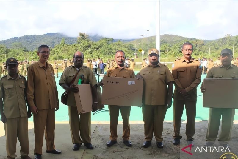 Tambrauw Perkuat Akses Internet di Pedalaman dengan 238 Unit Starlink