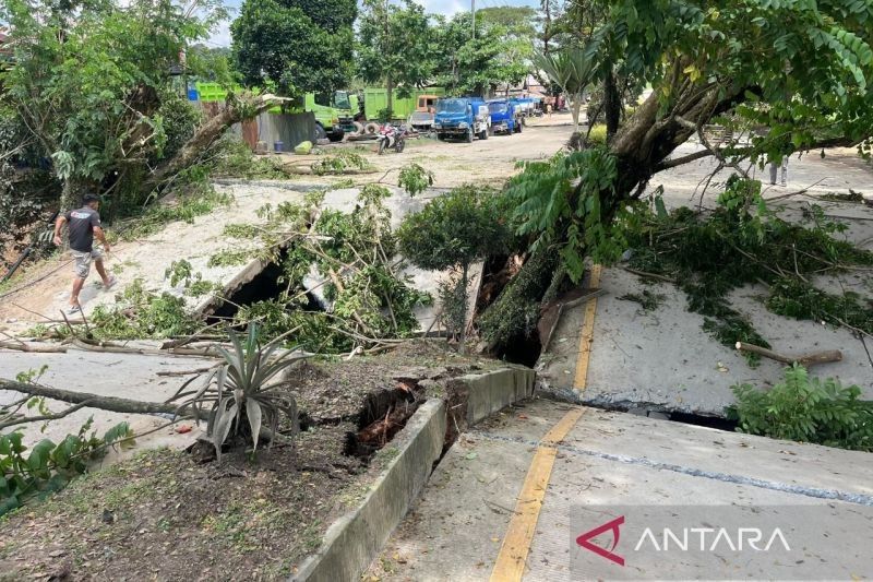 Jalur Samarinda-Balikpapan Putus, Polresta Samarinda Optimalkan Jalan Arteri