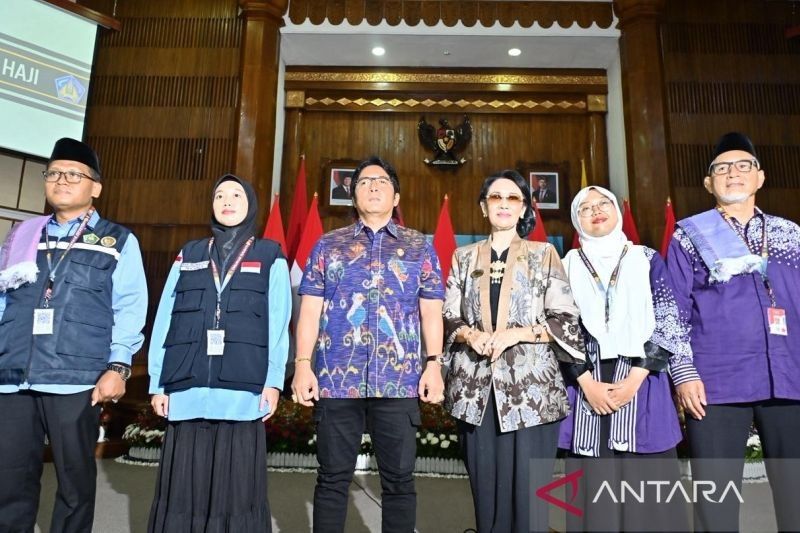 Mahasiswi 21 Tahun Jadi Calon Haji Termuda di Bali: Menggantikan Ibunda Tercinta