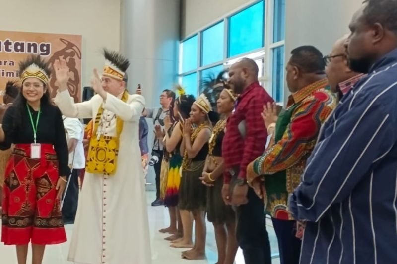 Dubes Vatikan Disambut Hangat di Timika, Papua: Jelang Penahbisan Uskup Baru