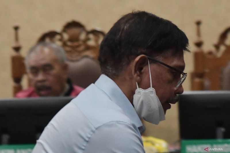 MA Tolak PK Johnny Plate: Hukuman 15 Tahun Penjara Tetap Berlaku