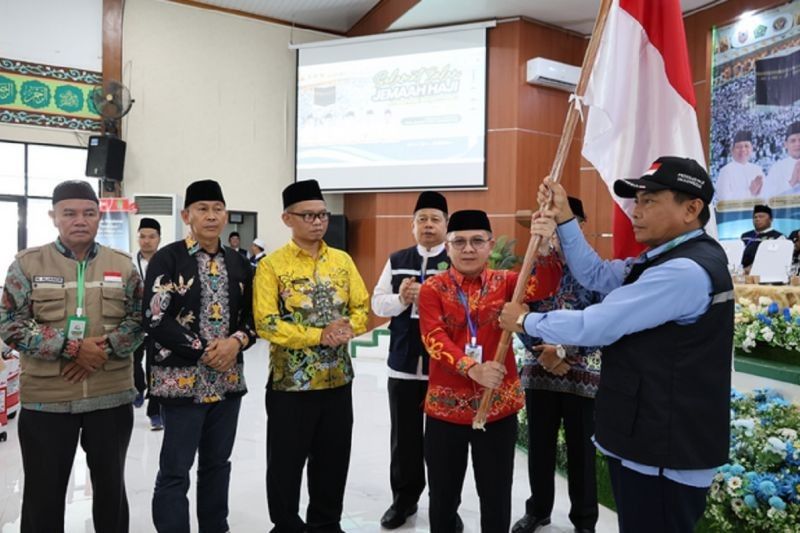 423 Calon Haji Kalteng Kloter 5 Berangkat ke Madinah, Total 1.269 Jamaah Sudah Menuju Tanah Suci
