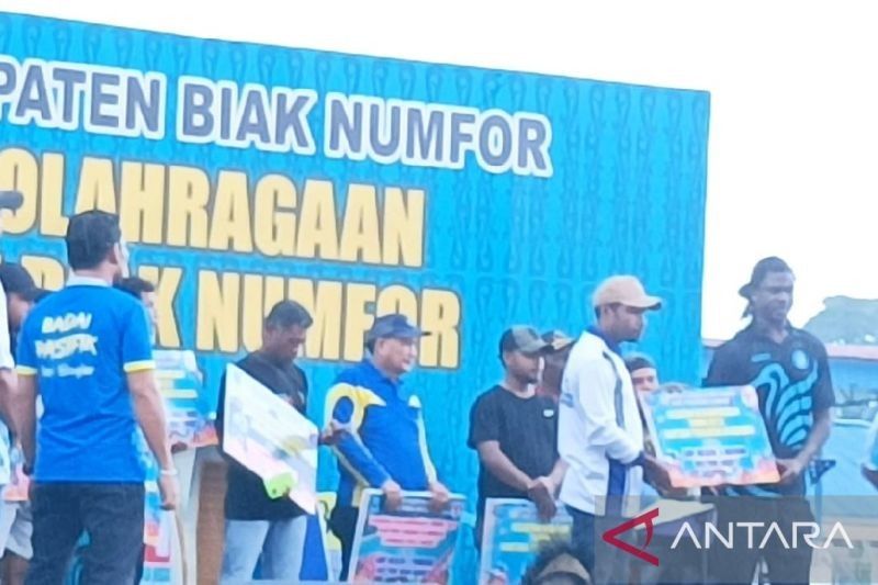 Rp1,5 Miliar untuk Olahragawan Asli Papua: Biak Numfor Dorong Prestasi Atlet Muda