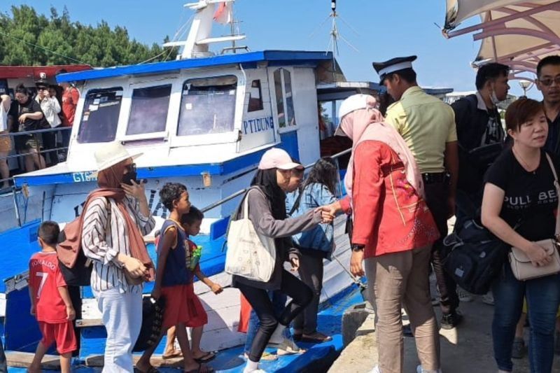 706 Wisatawan Ramaikan Kepulauan Seribu di Libur Panjang Waisak