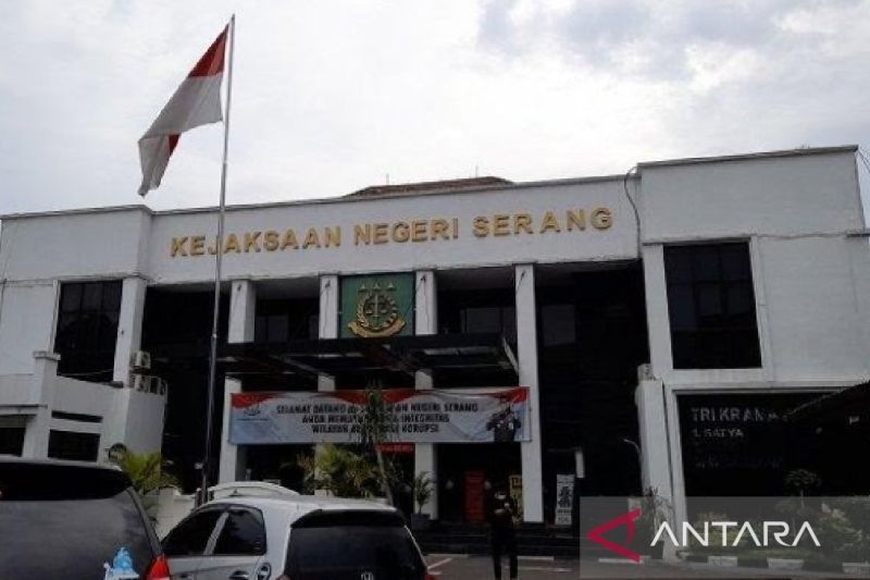 Kejari Serang Tunggu Arahan Kejagung Terkait Pengamanan Kantor oleh TNI
