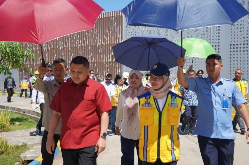 Wali Kota Makassar dan Dirjen PU Tinjau Perluasan IPAL Losari