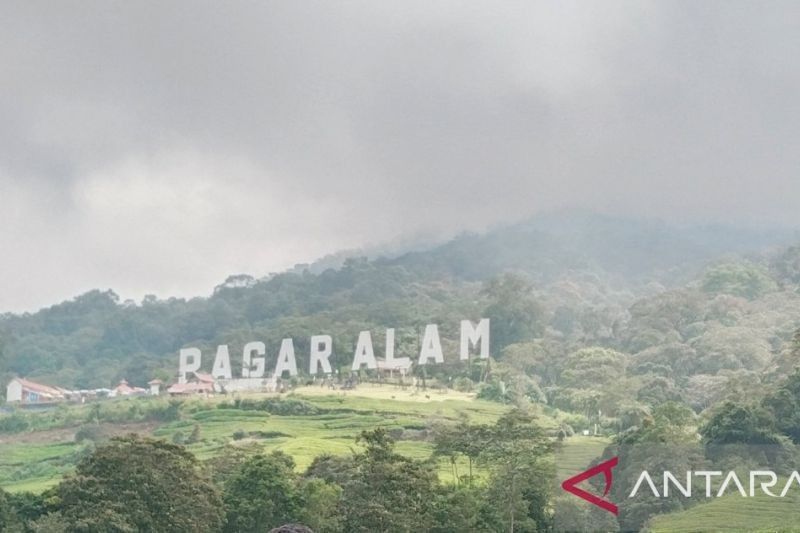 321 Pendaki Ramaikan Gunung Dempo Usai Jalur Pendakian Dibuka Kembali