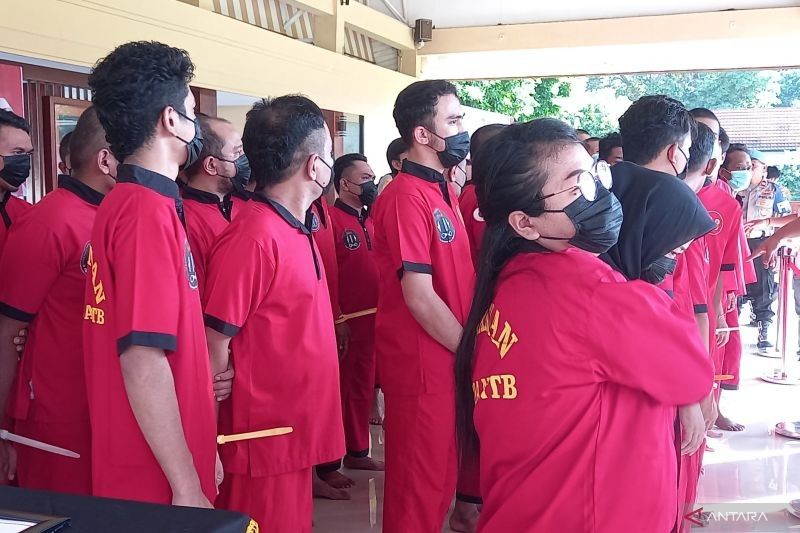 Polda NTB Ungkap 29 Kasus Narkoba, 49 Tersangka Ditangkap!