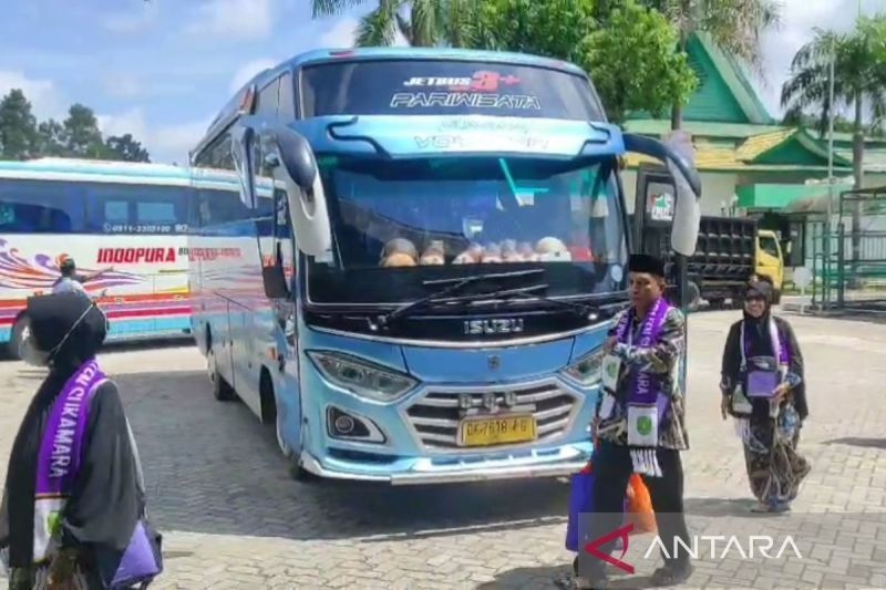 Jamaah Haji Kalteng-Kalsel Kloter 6 Berangkat ke Tanah Suci